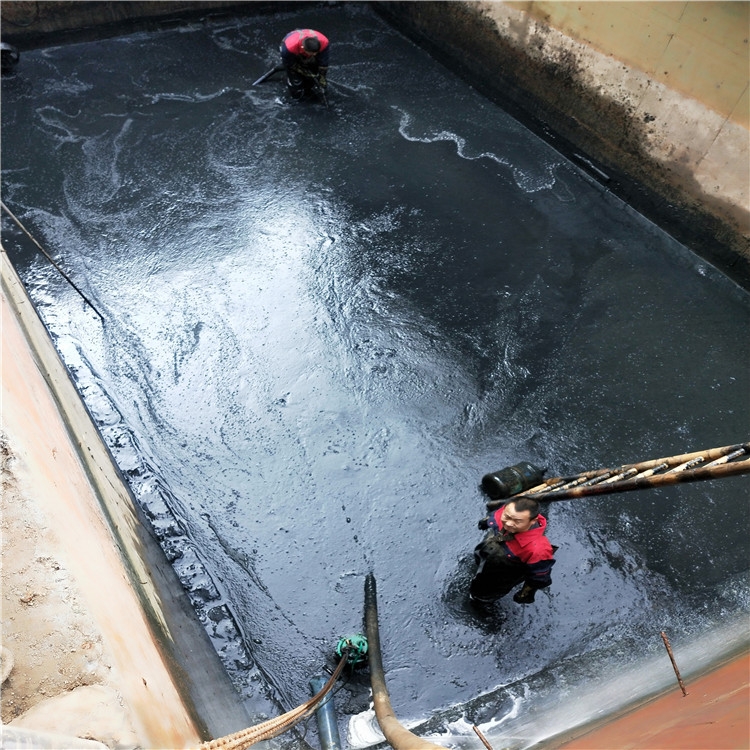 辛集废水池清理