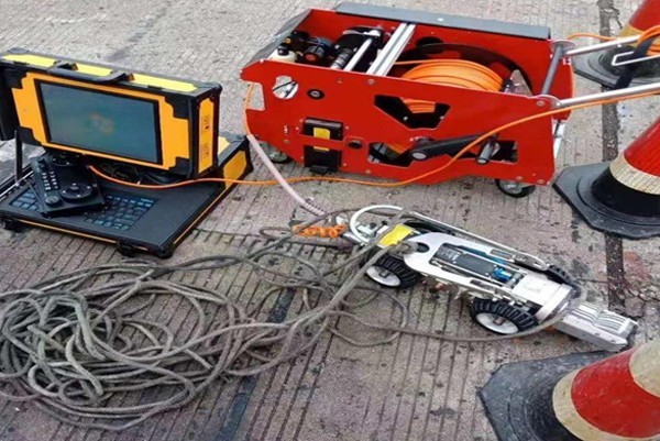 辛集CCTV管道检测机器人