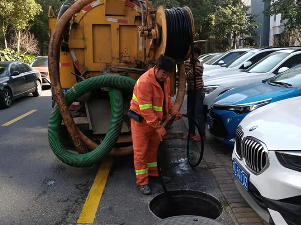 辛集排污管道清淤